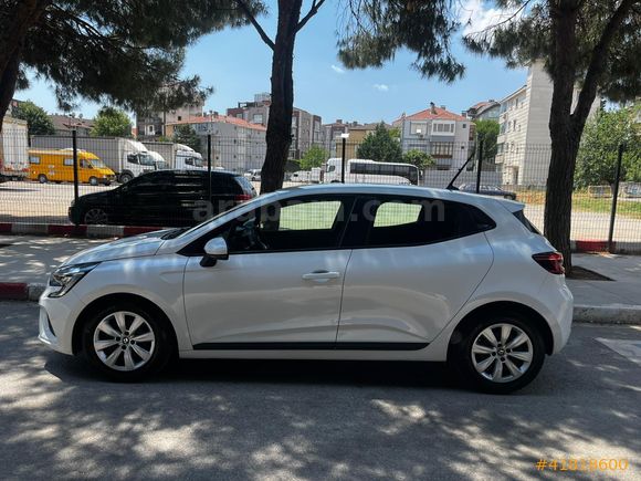 YETKİLİ SERVİS BAKIMLI 85000 KİLOMETREDE MANUEL VİTES