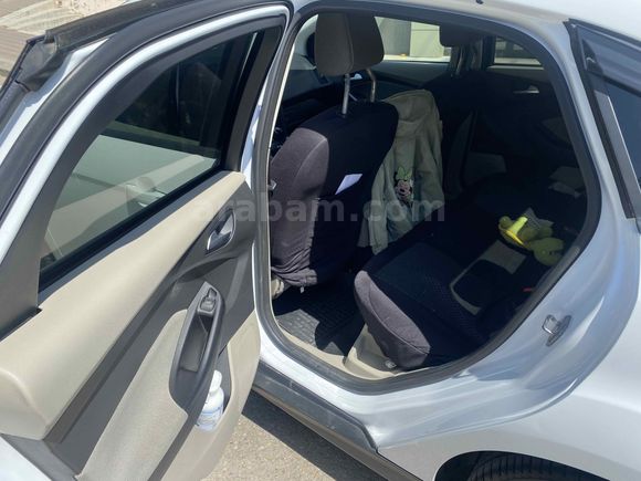 Sahibinden Ford Focus 1.6 TDCi Trend X 2014 Model  Acil