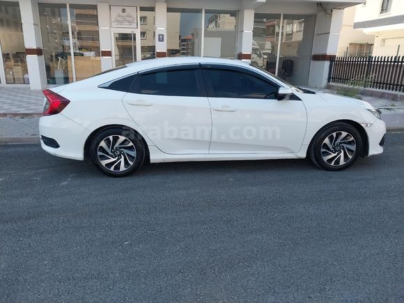 Sahibinden Honda Civic 1.6i VTEC  Executive Model