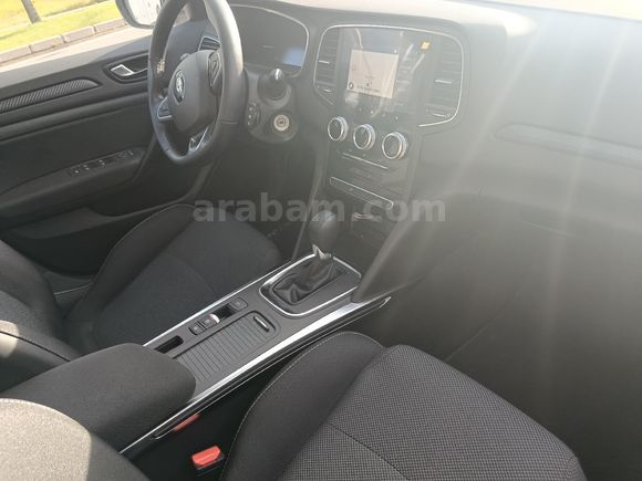 Sahibinden Renault Megane 1.3 TCe Touch 2025 Model