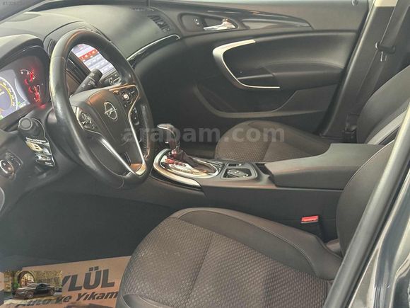 EYLÜL AUTO DAN 2016 MODEL OPEL INSİGNİA 1.6 CDT COSMO SANRUFLU