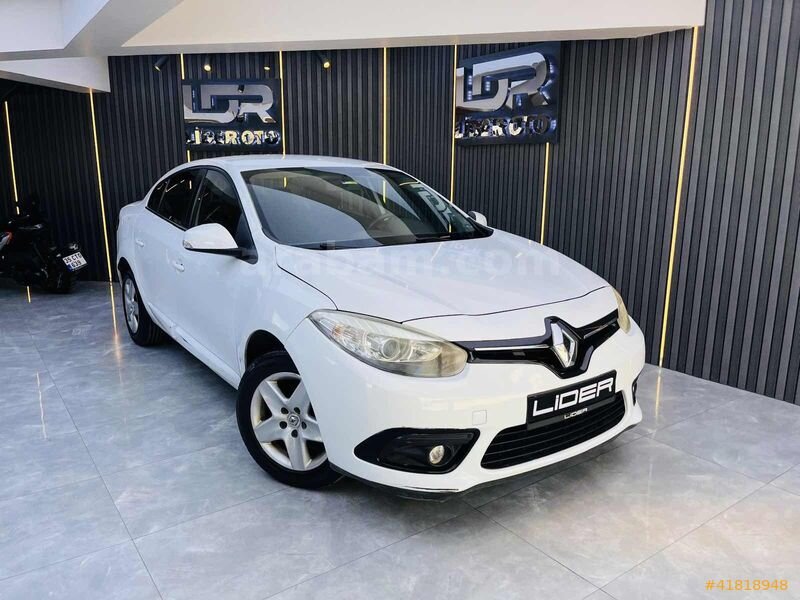 Galeriden Renault Fluence 1.5 dCi Touch 2015 Model İzmir 186.000 km Beyaz