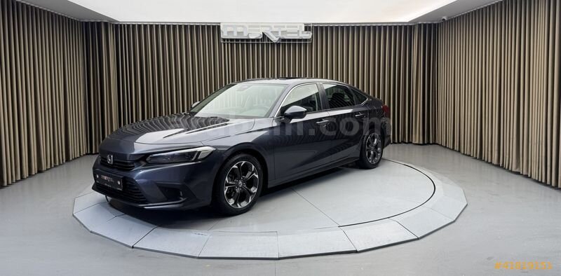 Galeriden Honda Civic 1.5 i-VTEC Executive Plus 2023 Model İzmir 96.895 km Gri