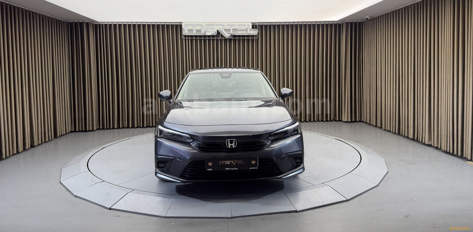 Galeriden Honda Civic 1.5 i-VTEC Executive Plus 2023 Model İzmir 96.895 km Gri 2