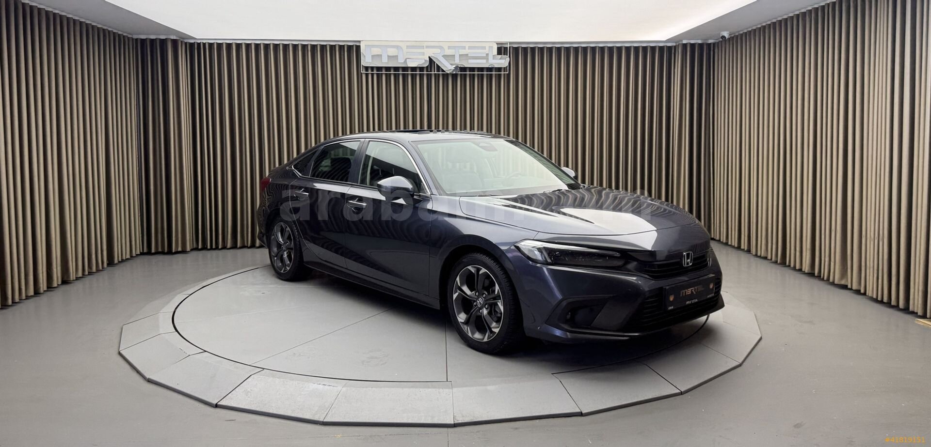 Galeriden Honda Civic 1.5 i-VTEC Executive Plus 2023 Model İzmir 96.895 km Gri 3