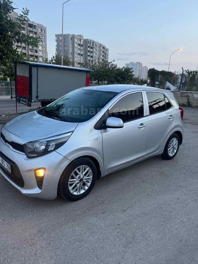 Galeriden Kia Picanto 1.0 MPI 2023 Model Adana 37.000 km Gri 2