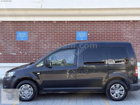 GALERİ MAVİ'DEN 2011 MODEL 1.6 TDI TRENDLİNE VW CADDY CAMLIVAN
