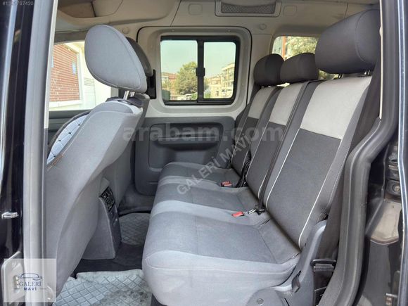 GALERİ MAVİ'DEN 2011 MODEL 1.6 TDI TRENDLİNE VW CADDY CAMLIVAN