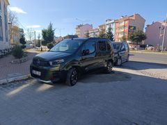 Sahibinden Citroen Berlingo 1.5 BlueHDI Shine Bold 2025 Model