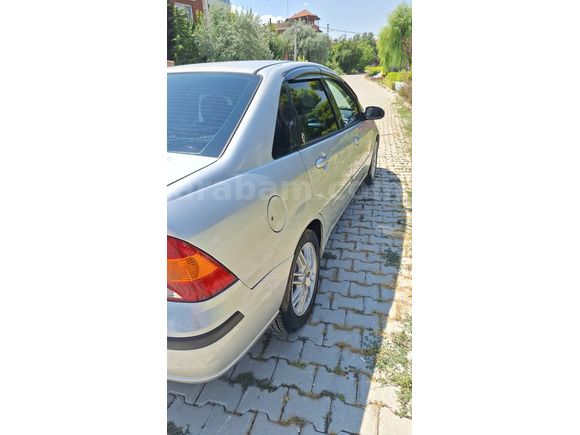 Sahibinden Ford Focus 1.6 Ghia 2004 Model Antalya