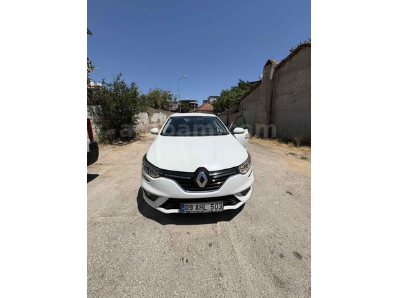 Sahibinden Renault Megane 1.5 dCi Touch 2017 Model 