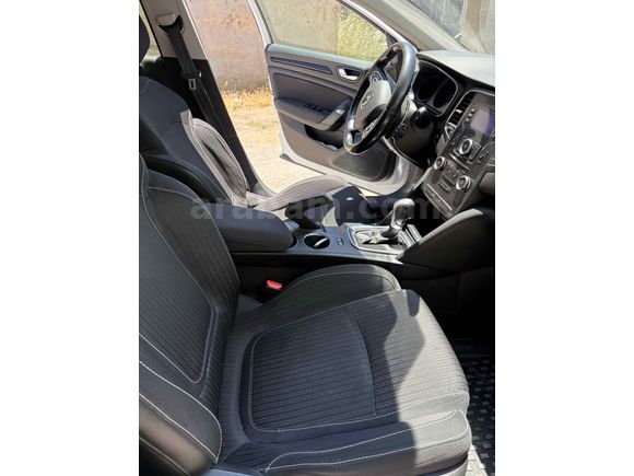 Sahibinden Renault Megane 1.5 dCi Touch 2017 Model 