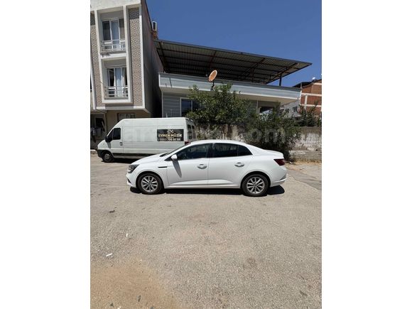 Sahibinden Renault Megane 1.5 dCi Touch 2017 Model 