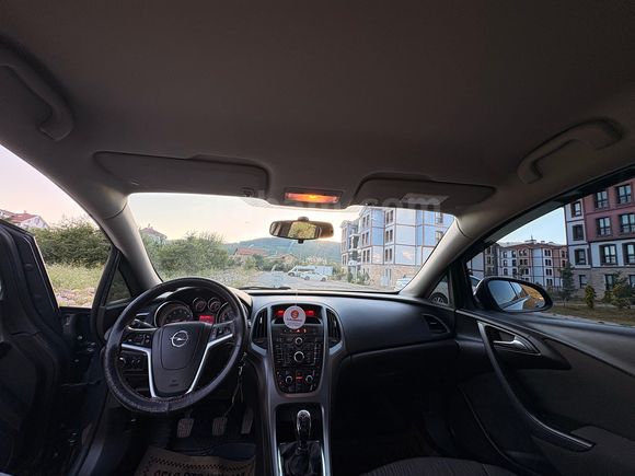 Sahibinden Opel Astra 1.6 Edition 2014 Model 