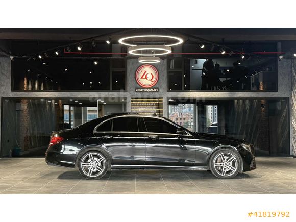 2018 MERCEDES E180 AMG-CAM TAVAN-İÇ DIŞ SİYAH-ÖZEL PLAKA