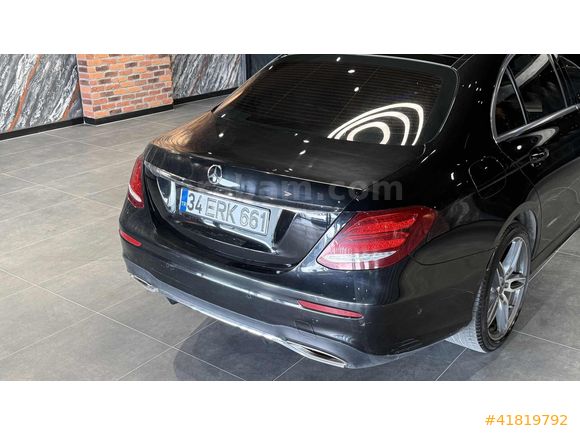 2018 MERCEDES E180 AMG-CAM TAVAN-İÇ DIŞ SİYAH-ÖZEL PLAKA