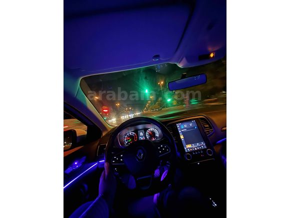 Sahibinden Renault Megane 1.3 TCe Joy 2022 Model 