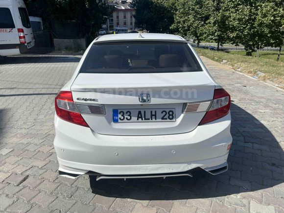 Sahibinden Honda Civic 1.6i VTEC Eco Elegance 2016 Model 