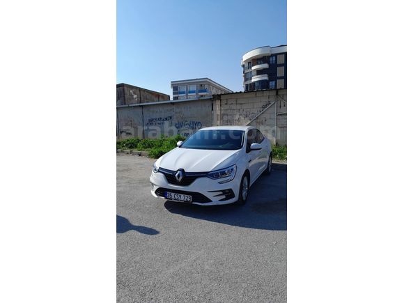 Sahibinden Renault Megane 1.3 TCe Joy 2022 Model