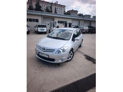 Sahibinden Toyota Auris 1.4 D-4D Comfort Extra 2012 Model 