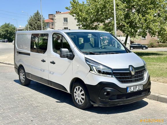RENAULT TRAFİC 2.0 DCİ MULTİX 5+1 YETKİLİ SERVİS BAKIMLI