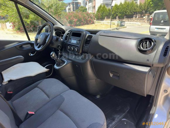 RENAULT TRAFİC 2.0 DCİ MULTİX 5+1 YETKİLİ SERVİS BAKIMLI
