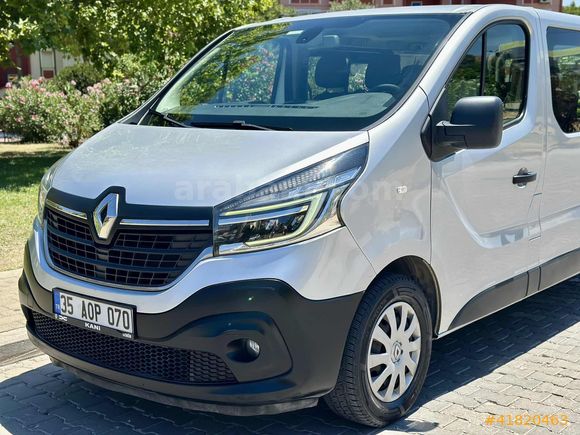 RENAULT TRAFİC 2.0 DCİ MULTİX 5+1 YETKİLİ SERVİS BAKIMLI