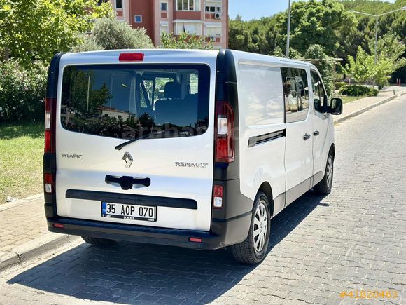 RENAULT TRAFİC 2.0 DCİ MULTİX 5+1 YETKİLİ SERVİS BAKIMLI