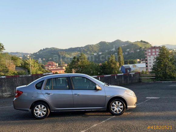 2009 EXPRESSİON 1.416V ÇİFT AİRBAG BOYASIZ 106.000KM PIRIL PIRIL