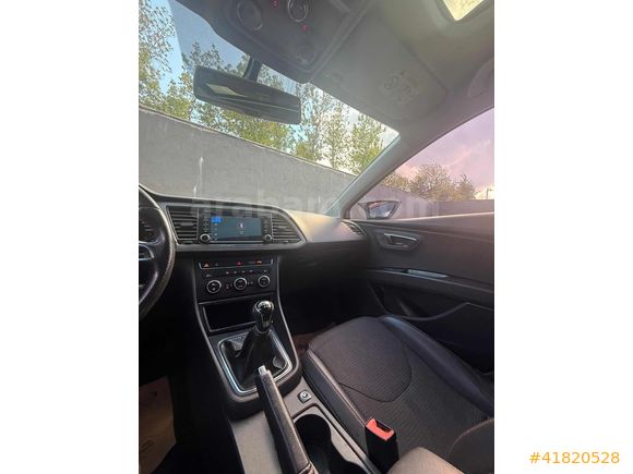 AUTO NM&AKBABA KIRMIZI CAM TAVANLI LEON FR