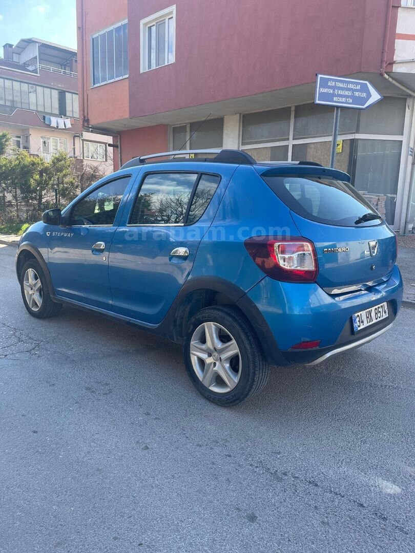 Sahibinden Dacia Sandero 0.9 TCe Stepway Ambiance 2013 Model 62.000 km Mavi 4