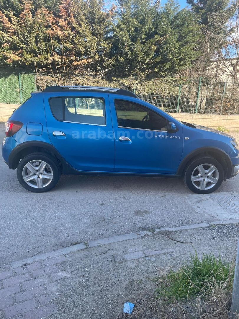 Sahibinden Dacia Sandero 0.9 TCe Stepway Ambiance 2013 Model 62.000 km Mavi 2