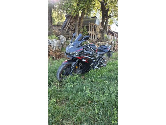 Sahibinden Yamaha YZF R25