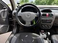 OTOMATİK DİZEL CORSA  2006