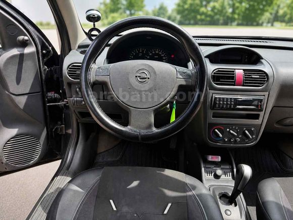 OTOMATİK DİZEL CORSA  2006