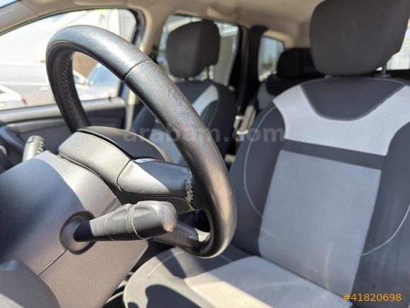 YÜCEYURT 2017 DACİA DUSTER 1.5DCİ OTOMATİK LAUREATE 141.500KM