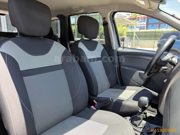 YÜCEYURT 2017 DACİA DUSTER 1.5DCİ OTOMATİK LAUREATE 141.500KM