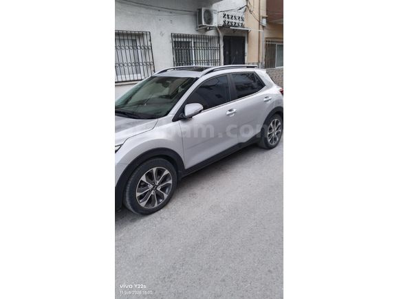 Sahibinden Kia Stonic 1.4 MPI Elegance 2021 Model