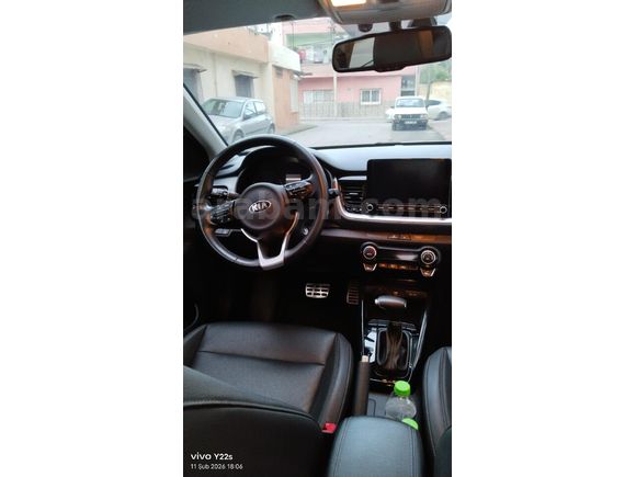 Sahibinden Kia Stonic 1.4 MPI Elegance 2021 Model