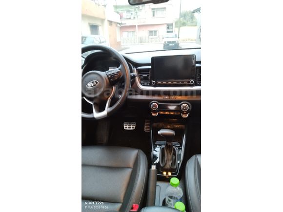 Sahibinden Kia Stonic 1.4 MPI Elegance 2021 Model