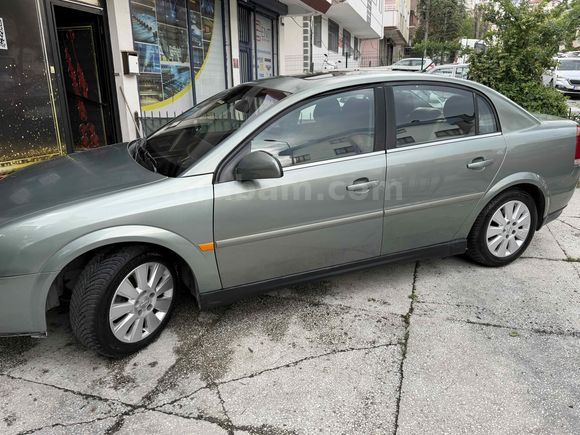 Sahibinden Opel Vectra 2.2 Elegance 2003 Model 