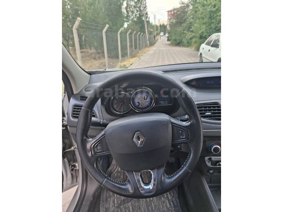 Sahibinden Renault Fluence 1.5 dCi Touch Plus 2015 Model