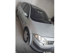 Sahibinden Renault Megane 1.6 Dynamique 2004 Model  256.000 km Gri (Gümüş)