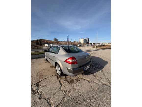 Sahibinden Renault Megane 1.6 Dynamique 2004 Model 