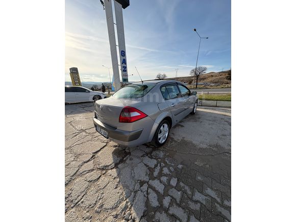 Sahibinden Renault Megane 1.6 Dynamique 2004 Model 