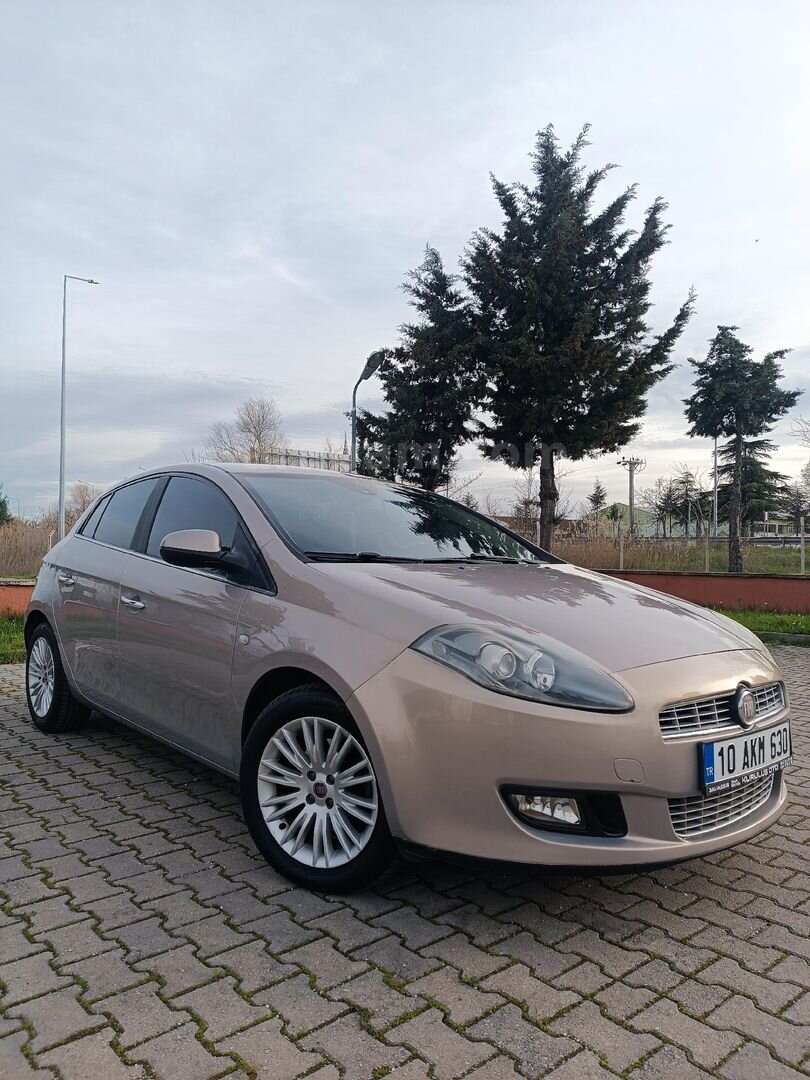 Sahibinden Fiat Bravo 1.6 Mjet Dynamic Plus 2011 Model Balıkesir 212.000 km Bej 2