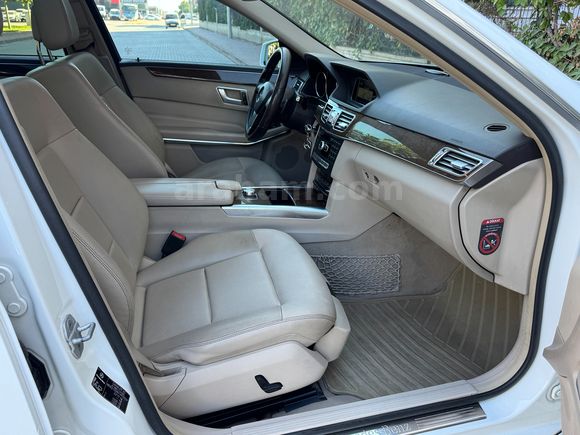 2013 MERCEDES E 180 ELİT HATASIZ BOYASIZ SADECE 180 BİN KM
