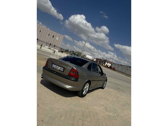 Sahibinden Opel Vectra 2.0 CD 1996 Model 
