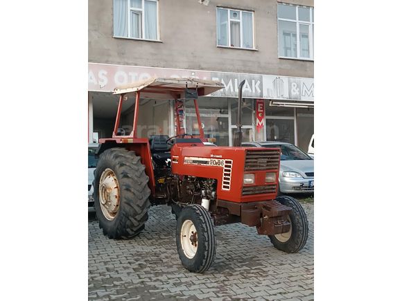 Galeriden Traktör Türk Muş
