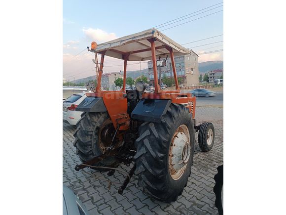 Galeriden Traktör Türk Muş